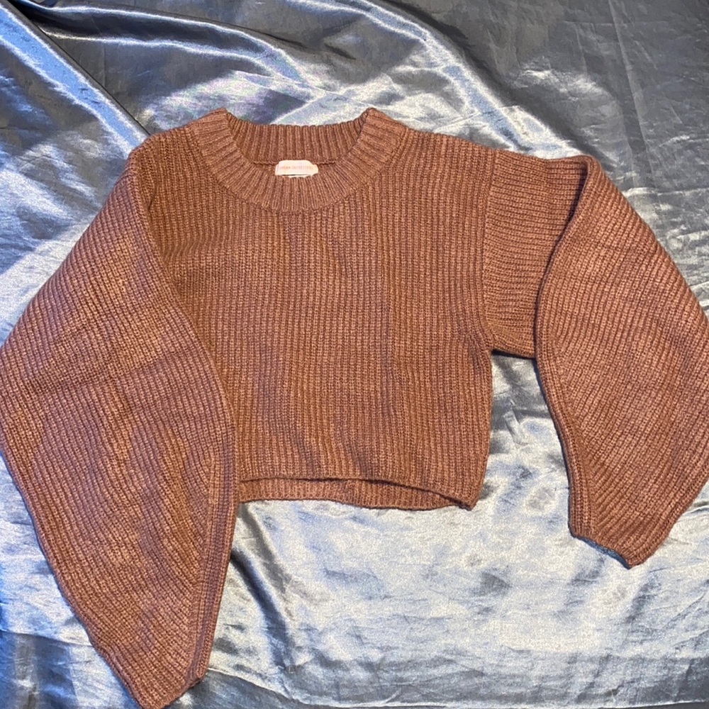 Urban outfitters, small Sydney crew neck sweater